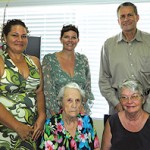 Volunteer group assists students