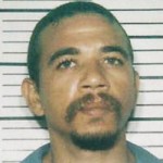 Search for prison escapees continues