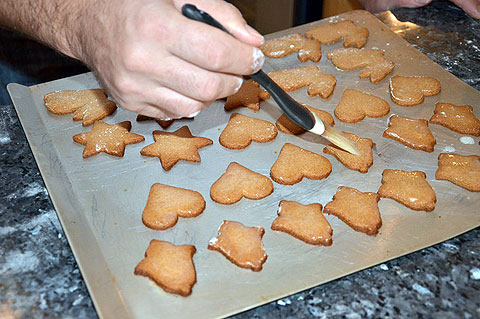 Christian-glazing-gingerbread-cookies-St.jpg