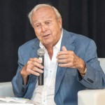 Palmer backs major golf course development