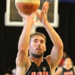 Warriors shoot to tame Lions