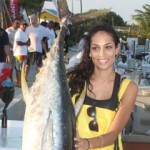 Ebanks is a reel Knotty Buoy with big tuna at Brac Jackpot