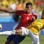 Brazil lean on Neymar to kick through quarterfinals