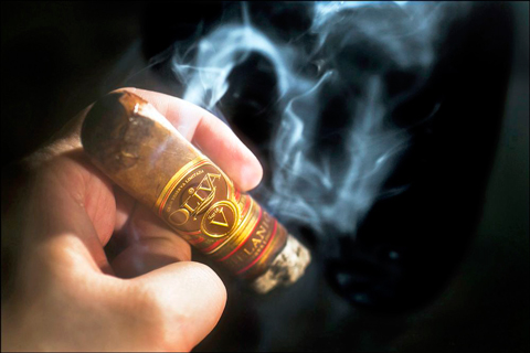 Manhattan-Cigar-Aficionado.jpg
