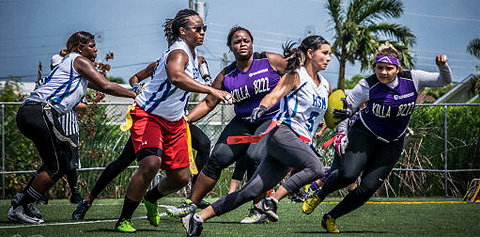 Jennifer Cotarelo of HSM moved the ball well.