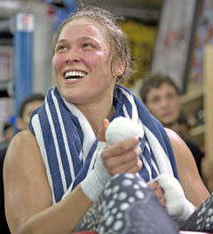 Ronda Rousey makes her fights look easy. – PHOTO: AP