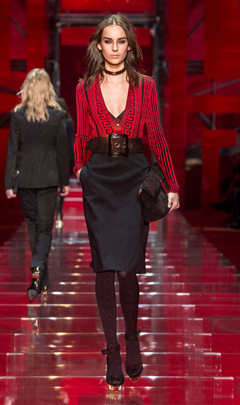 Versace-Fall-Winter-2015.16-show-in-Milan