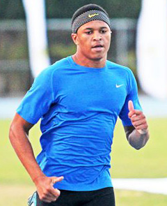 Jamal Walton expects a 400m medal. - PHOTOS: RON SHILLINGFORD