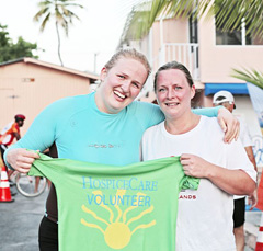 Maria Kharitidi and Marion Jones show tremendous spirit.