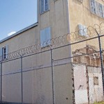 Prisons seek earlier inmate release warning