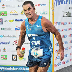 Derek Haines inspires Comin
s.