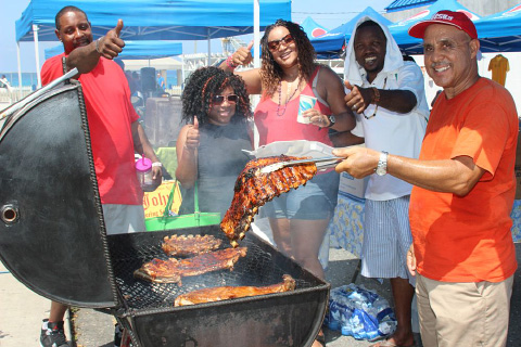 Ricko Sims, Safira Sims, Maya Walker and Erik Walker meet Chef John