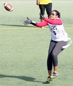 Lanie McLaughlin stars for the Maples Lynx. - PHOTO: RON SHILLINGFORD