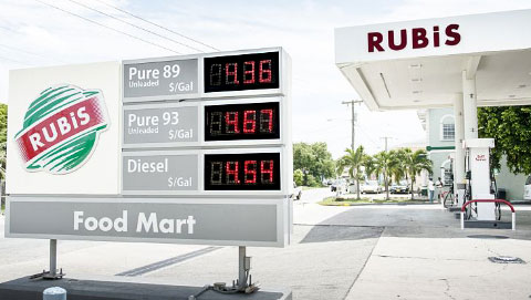 The Shedden Road Rubis (along with Jose’s Rubis) had the lowest gas prices on Grand Cayman as of Thursday. Just down the road, the price per gallon was 33 cents higher. – Photo: Taneos Ramsay