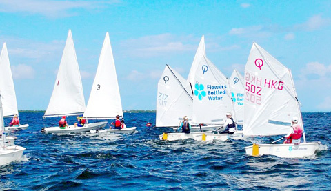 Picos and optimists racing.