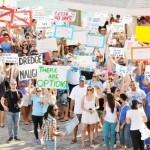 Dock protest draws 250-300