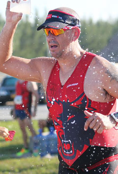Daniel Cummings found a good way of cooling down.