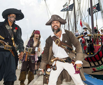 Pirates land in Grand Cayman!