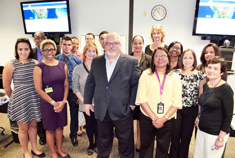Miami Dade County Chief Information Officer Angel Petisco with ICCI students.