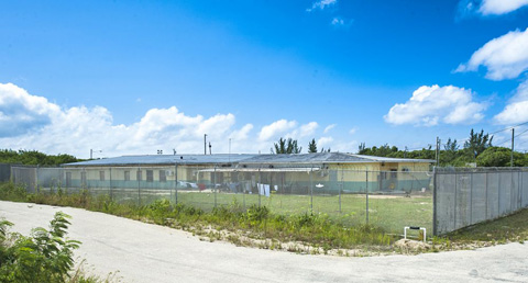 The Cuban migrant holding facility in Fairbanks. – PHOTO: TANEOS RAMSAY