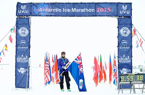 Teresa Strad, victorious at the finish lin
e of the Antarctic Ice Marathon in November.