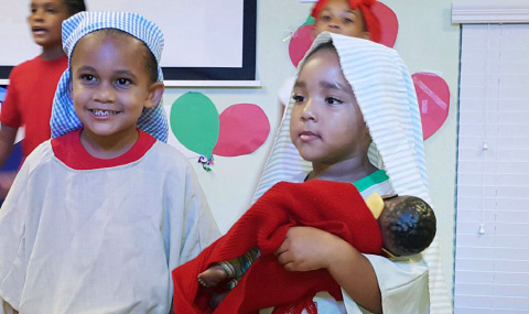 Kiara Smith and Jovin Powell play Mary and Joseph in ‘A King is Coming to Town.’
