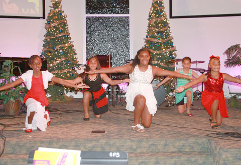 The SPS Dance Club wowed the crowd.