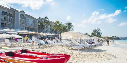 The Marriott Beach Resort on Seven Mile Beach has been bought by London and Regional global property investment group. – PHOTO: TANEOS RAMSAY