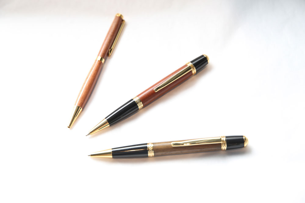 Some of Len Layman’s pens for sale at the National Gallery.