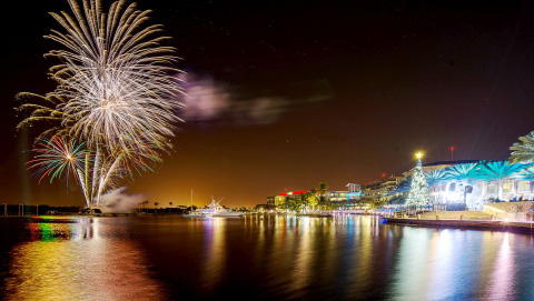 2015 fireworks at Camana Bay. PHOTO: TANEOS RAMSAY