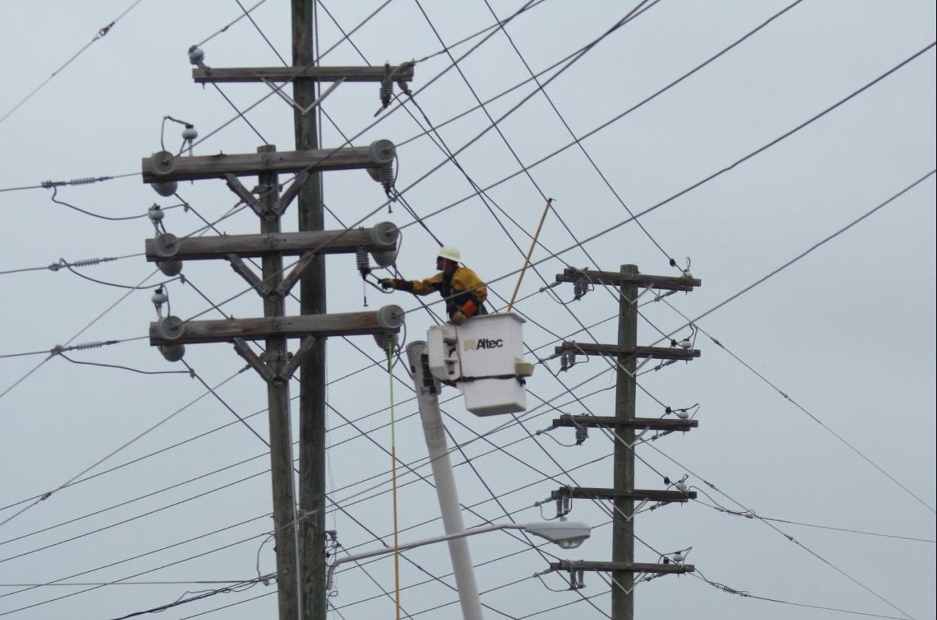 Cuc Outage Planned For West Bay Cayman Compass