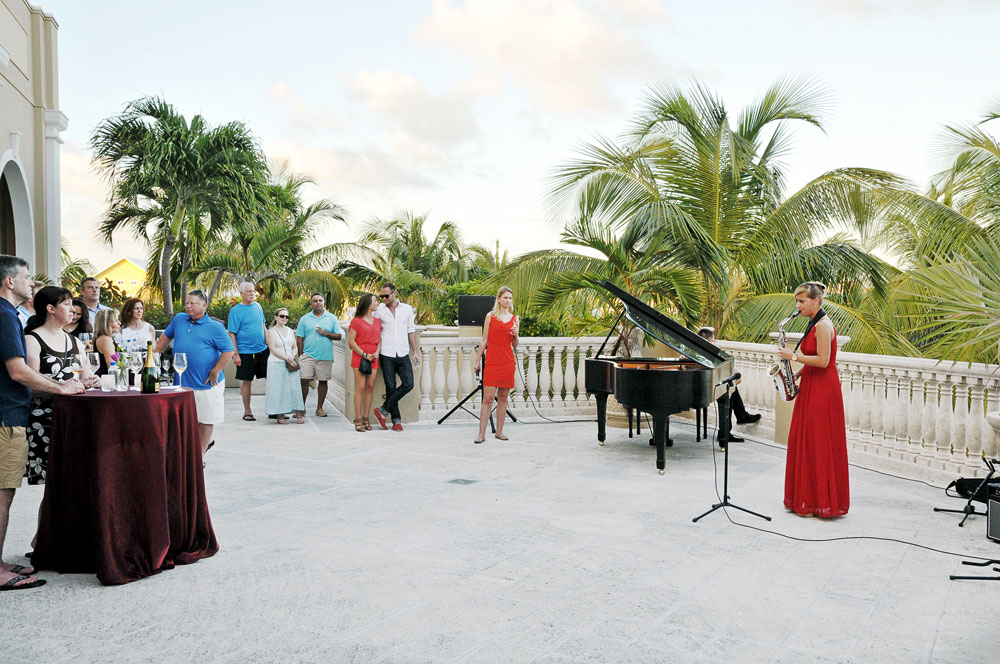 Professional musicians played live during the 'Sound of Krug' Champagne tasting to highten the experience for guests.