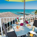 Pelican’s Reef serves up tempting bill of fare
