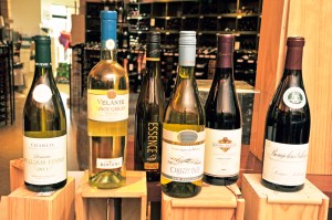There is a nice selection of white wines and lighter-styled red wines that are available for $25 or less and that are ideal for daytime drinking outdoors.