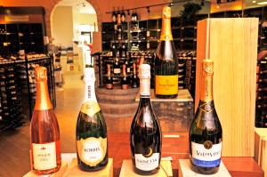 Sparking wines and Champagne are ideal for morning and brunch drinking.