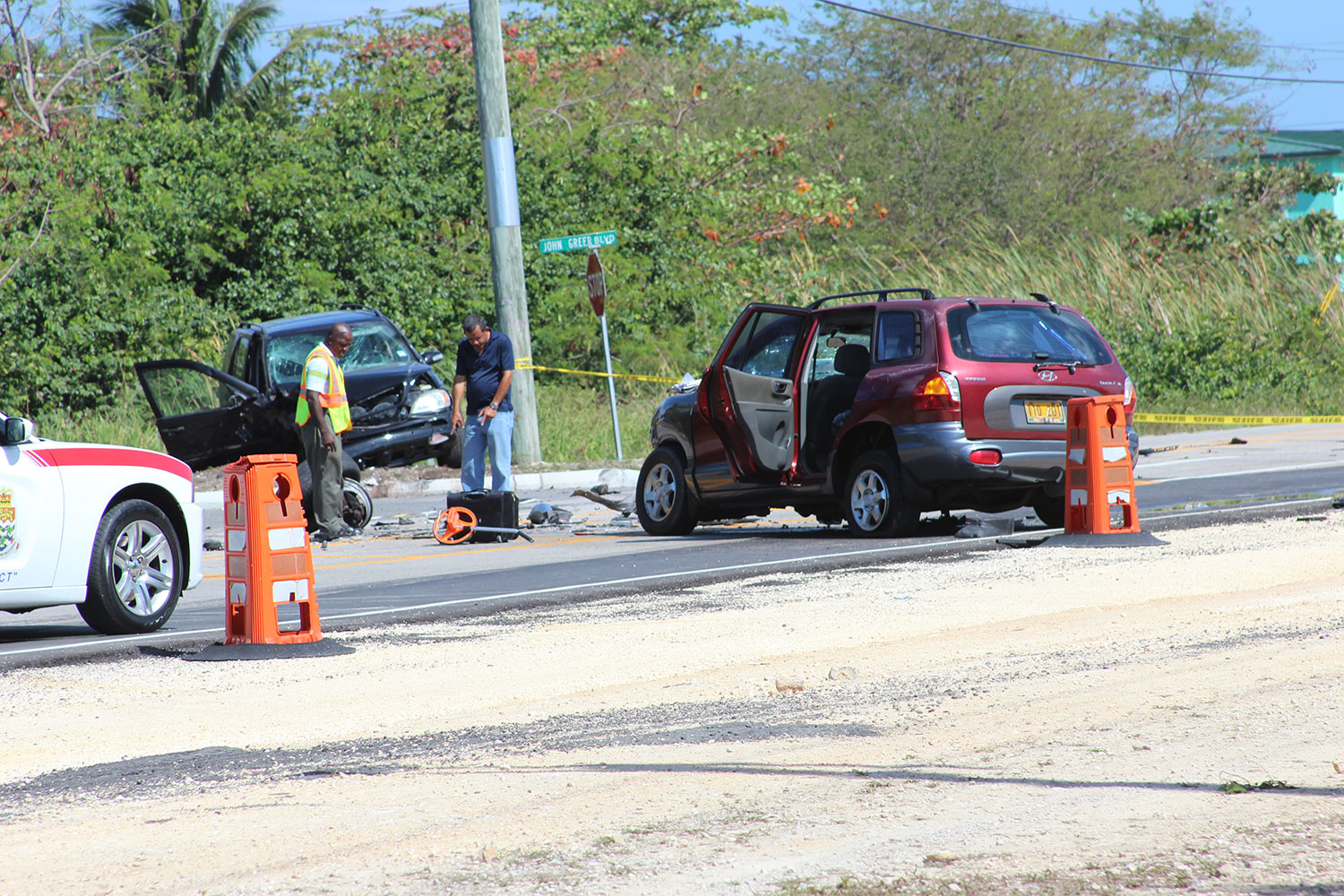 Bobbythompsoncrash031916 Cayman Compass