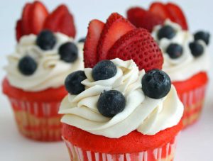 flag-cupcakes-(Read-Only)