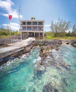 Vivo's waterfront location at Lighthouse Point is a big draw for customers.
