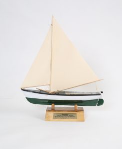 Beautiful models like this one will be found complete with fishing line, hook and all the small details that make them so special.