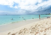 Man dies in Cemetery Beach swimming incident