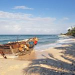 Cuban migrants overflow detention center