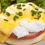 Make breakfast in bed for Mother’s Day
