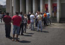EDITORIAL – How rich countries (mis)manage to go broke