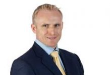Funds liquidator charged in fraud case