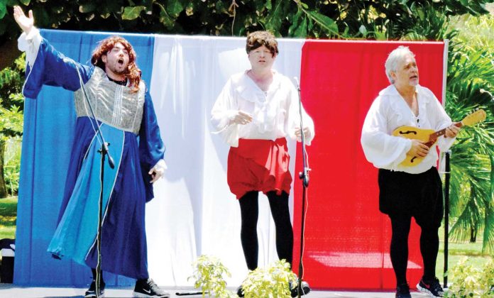 Shakespeare-Abridged-at-Queen's-Birthday-garden-party-(Read-Only)