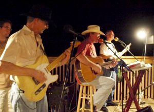 Gone Country band, with Bob Moseley on lead vocals.