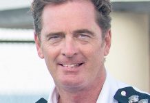 Chief inspector denies abusing officer