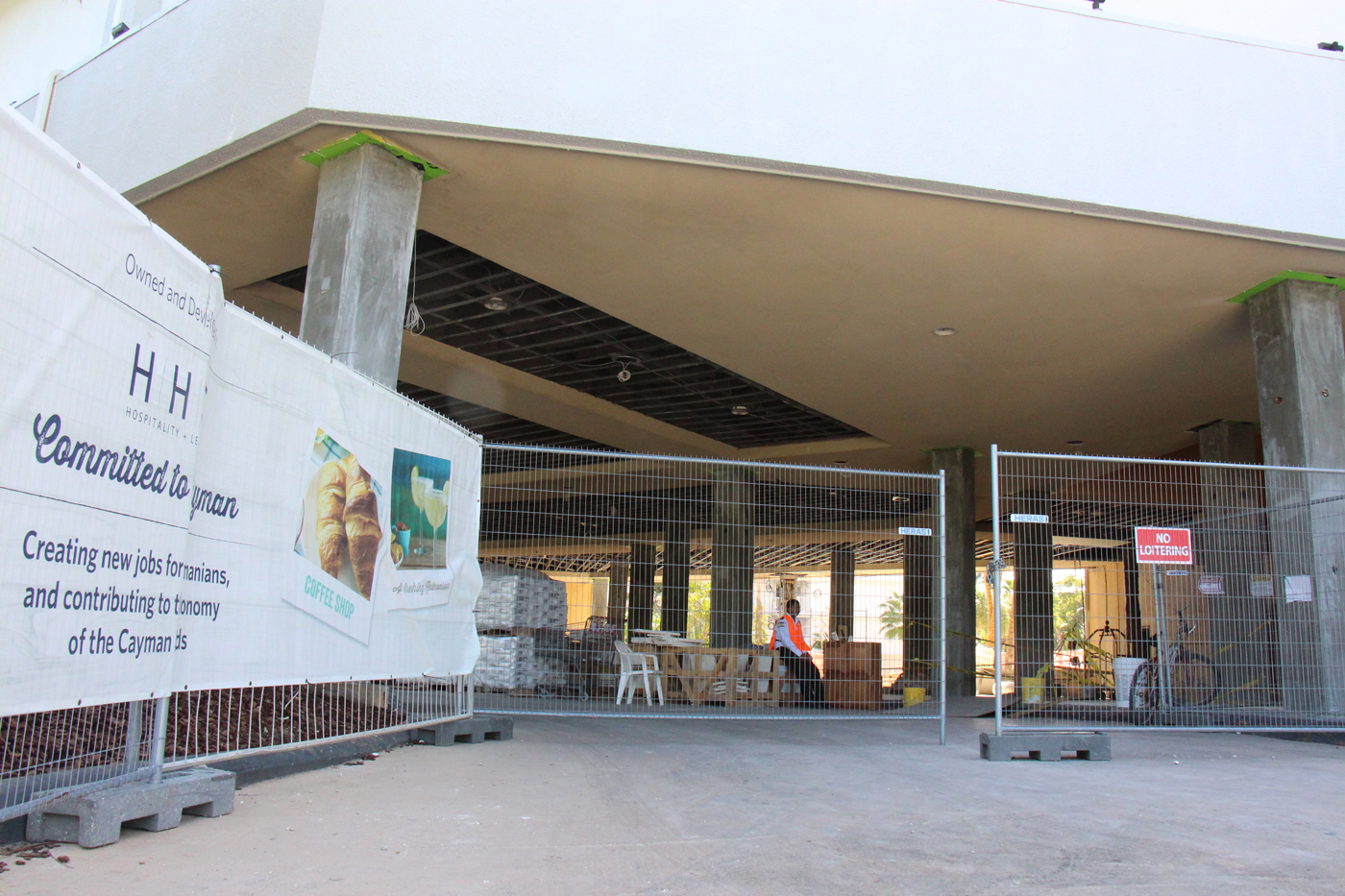 Hundreds turn out for Margaritaville jobs drive Cayman Compass