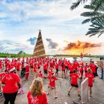 Runners show festive spirit