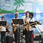 Schools treat civil servants to Christmas music